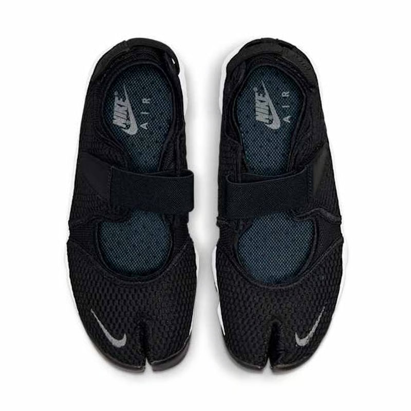 Nike air rift black and white